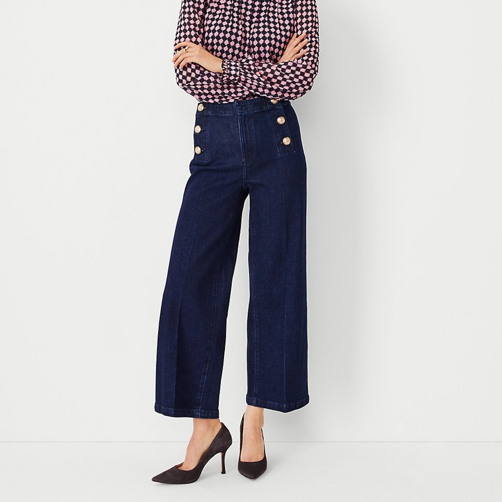 Ann Taylor dark wash cropped wide leg high- rise jean | size 6 petite